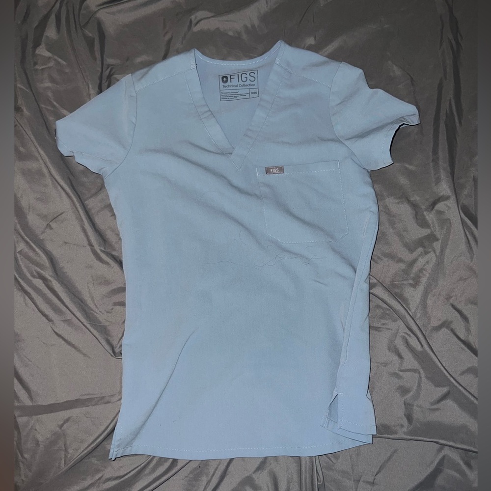 Figs scrub top never worn before size xxs